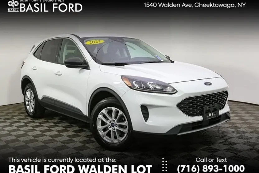 2022 Ford Escape SE photo 1