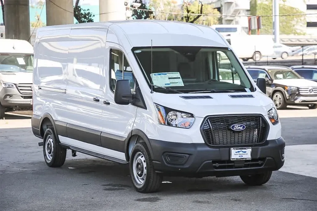 2026 Ford Transit photo 1