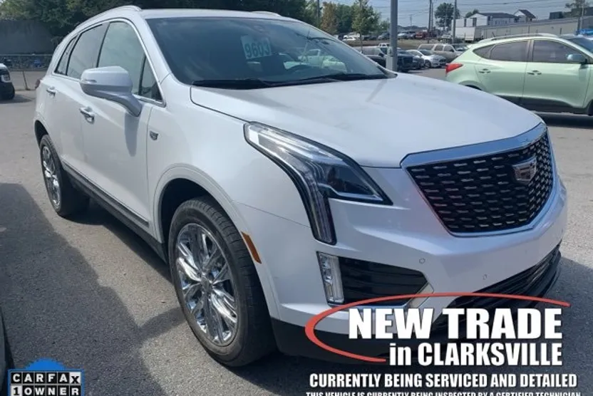 2022 Cadillac XT5 Luxury photo 1