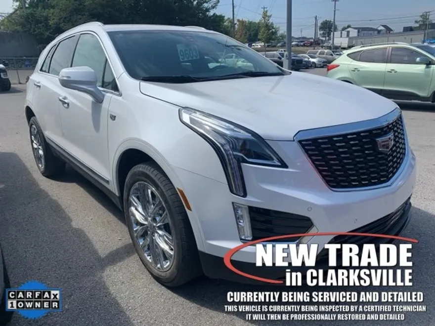 2022 Cadillac XT5 Luxury photo 1