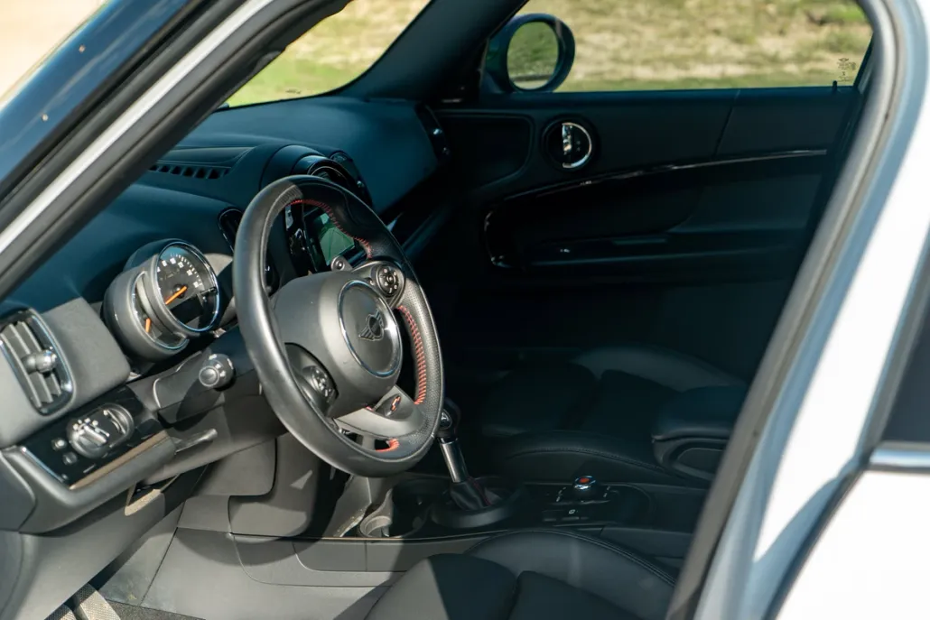 2019 Mini Countryman ALL4 S photo 1