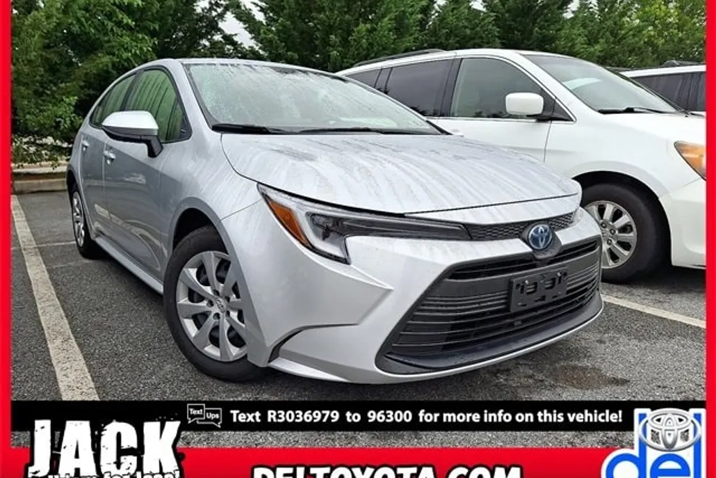 2024 Toyota Corolla Hybrid LE photo 1