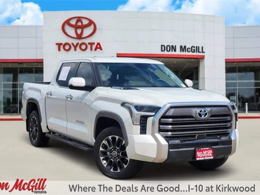 2024 Toyota Tundra Limited photo 1