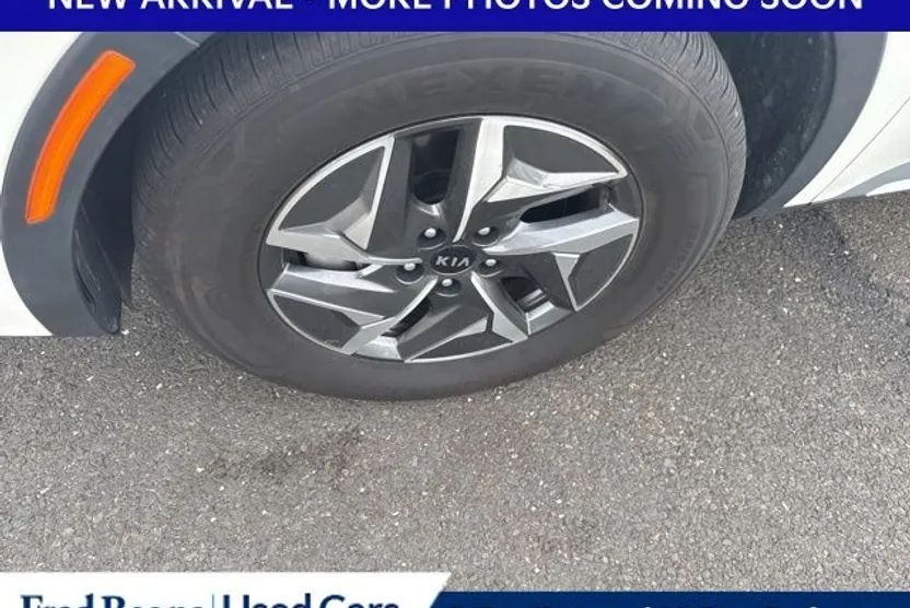 2021 Kia Sorento Hybrid S photo 1