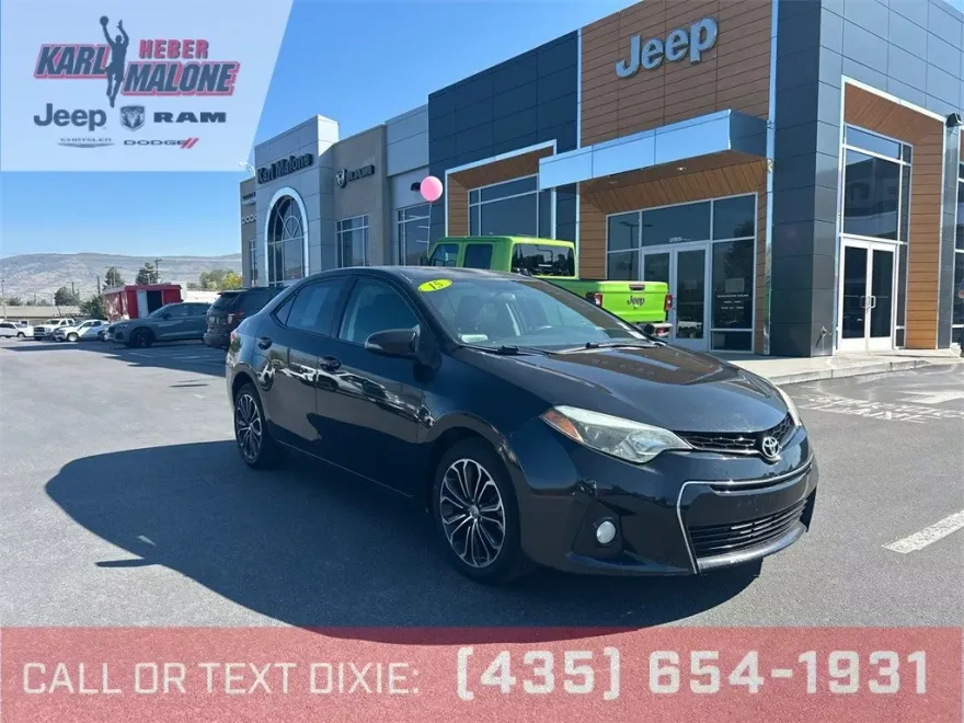 2015 Toyota Corolla L photo 1