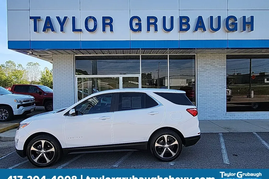 2021 Chevrolet Equinox LT photo 1