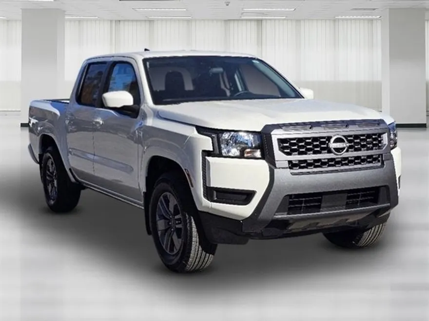 2025 Nissan Frontier SV photo 1