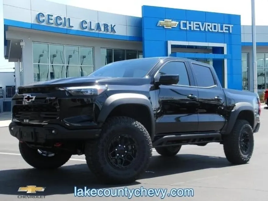2025 Chevrolet Colorado ZR2 photo 1