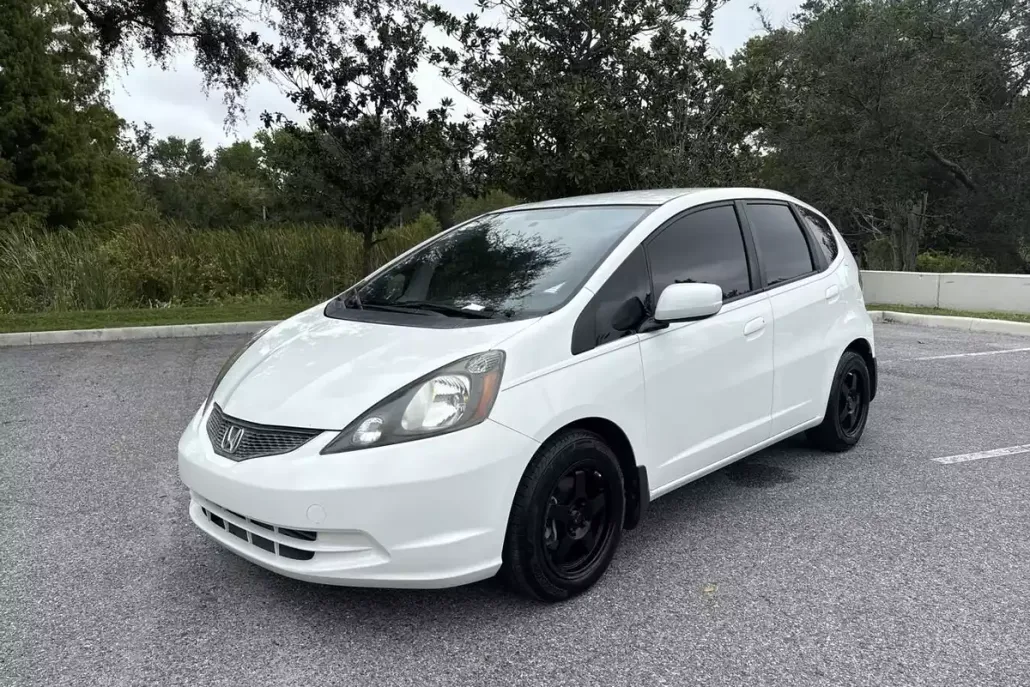 2013 Honda Fit Base photo 1
