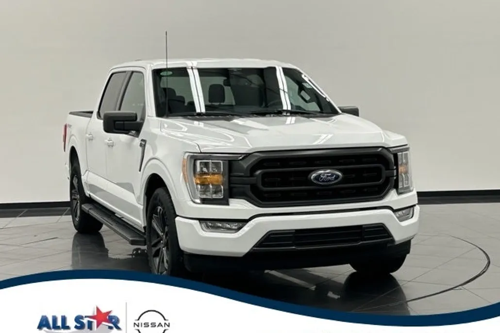 2023 Ford F-150 XLT photo 1