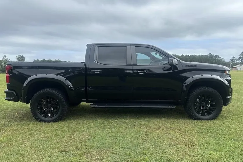 2020 Chevrolet Silverado 1500 LT Custom Trail Boss photo 1