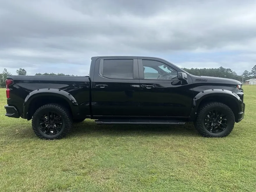 2020 Chevrolet Silverado 1500 LT Custom Trail Boss photo 1