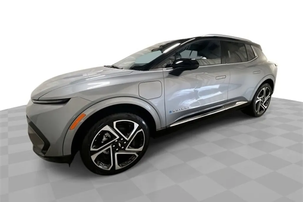 2025 Chevrolet Equinox EV 1LT photo 1