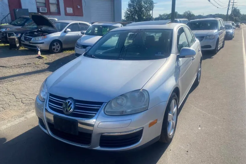 2009 Volkswagen Jetta SE photo 1