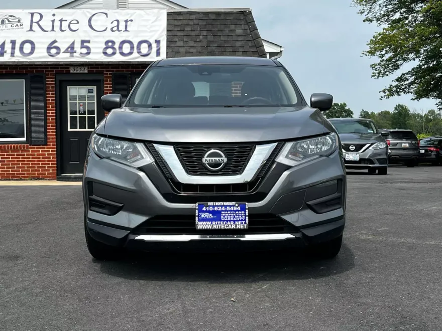 2019 Nissan Rogue S photo 1