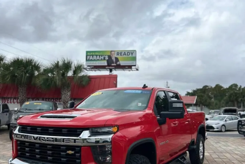 2020 Chevrolet Silverado 2500HD LT photo 1