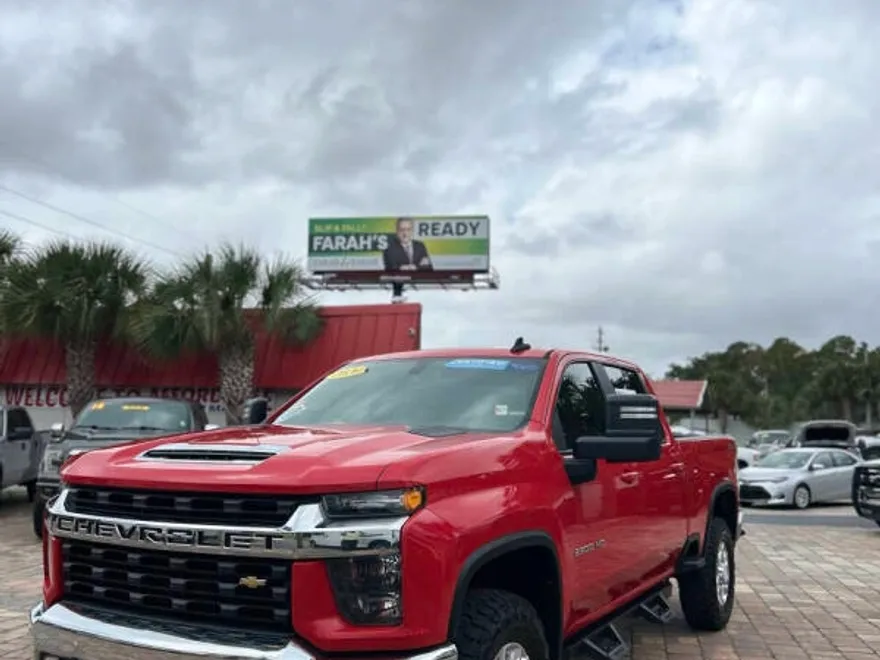 2020 Chevrolet Silverado 2500HD LT photo 1