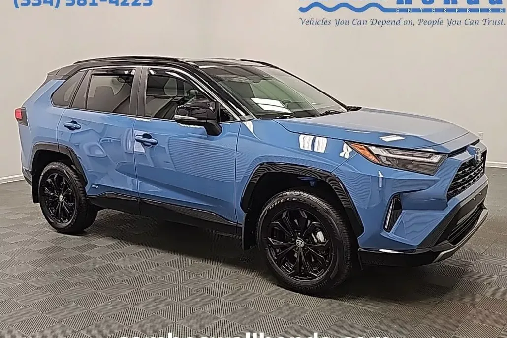 2024 Toyota RAV4 Hybrid XSE photo 1