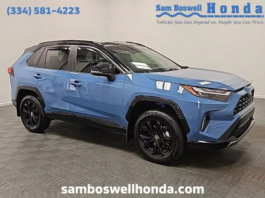 2024 Toyota RAV4 Hybrid XSE photo 1