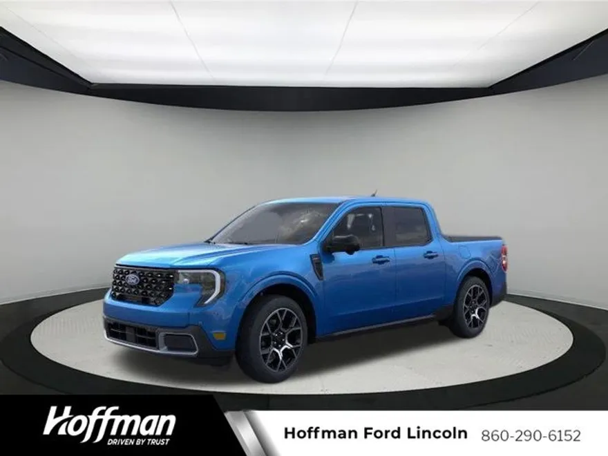 2025 Ford Maverick Lariat photo 1
