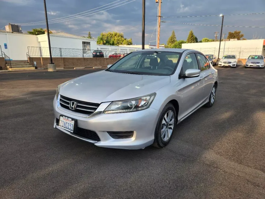 2014 Honda Accord LX photo 1