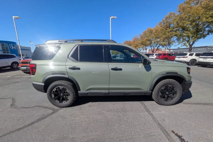 2026 Honda Passport TrailSport Elite photo 1