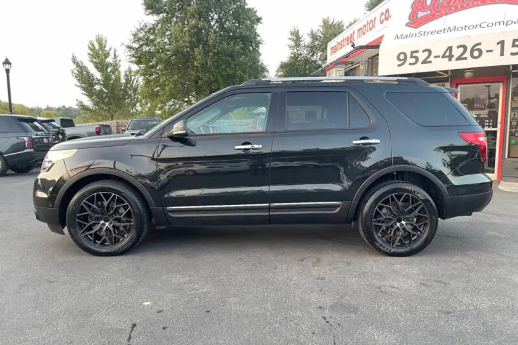 2015 Ford Explorer Limited photo 1