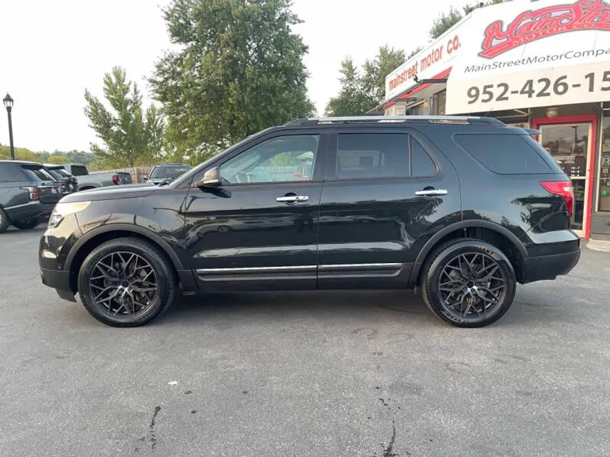2015 Ford Explorer Limited photo 1