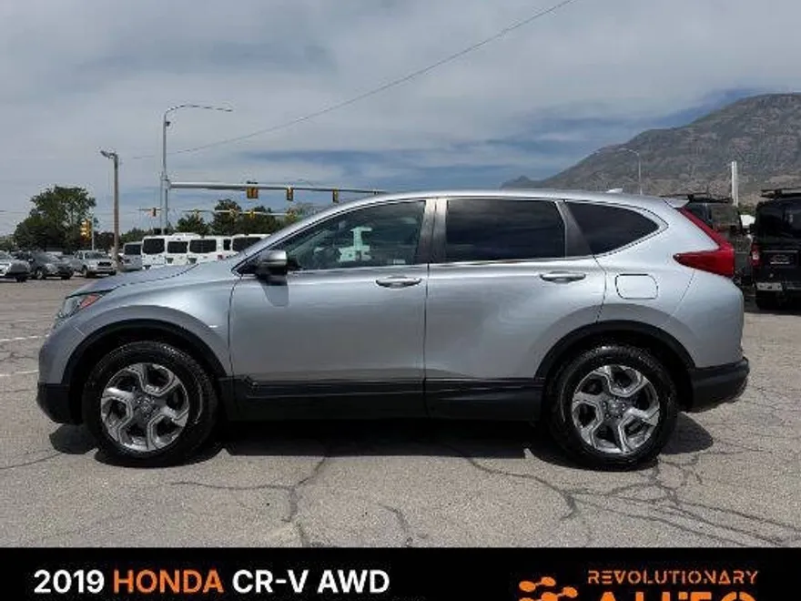 2019 Honda CR-V EX-L photo 1