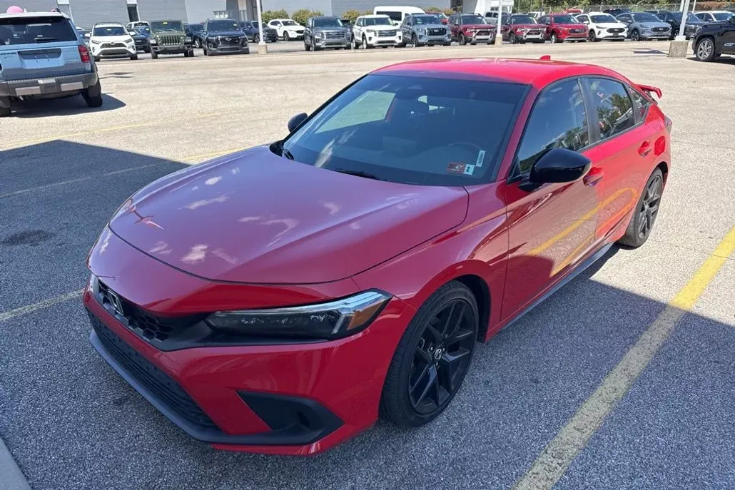 2023 Honda Civic Sport photo 1