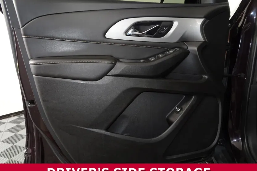 2020 Chevrolet Traverse photo 1