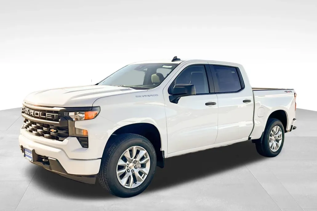 2025 Chevrolet Silverado 1500 Custom photo 1