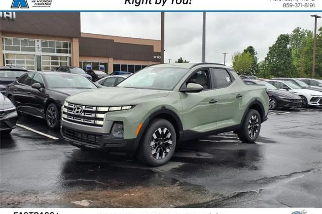 2025 Hyundai Santa Cruz SEL photo 1