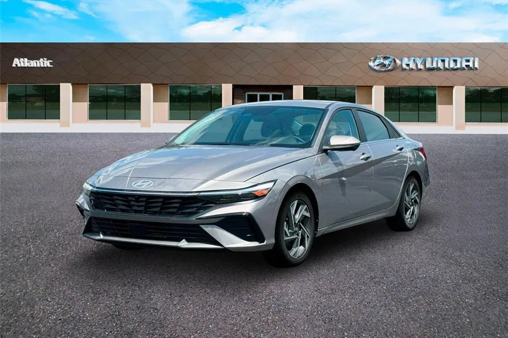 2025 Hyundai Elantra Limited photo 1