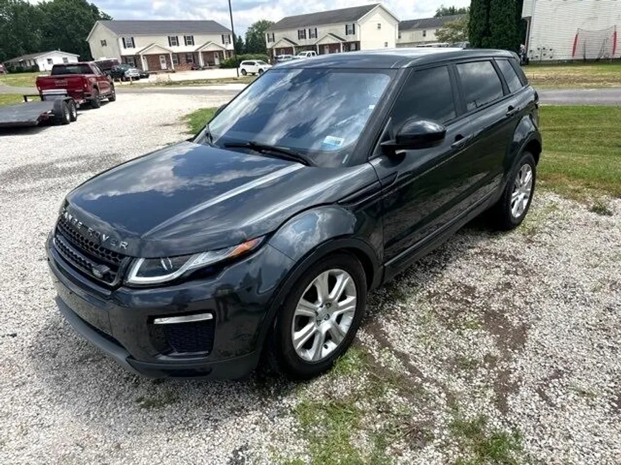 2017 Land Rover Range Rover Evoque SE photo 1