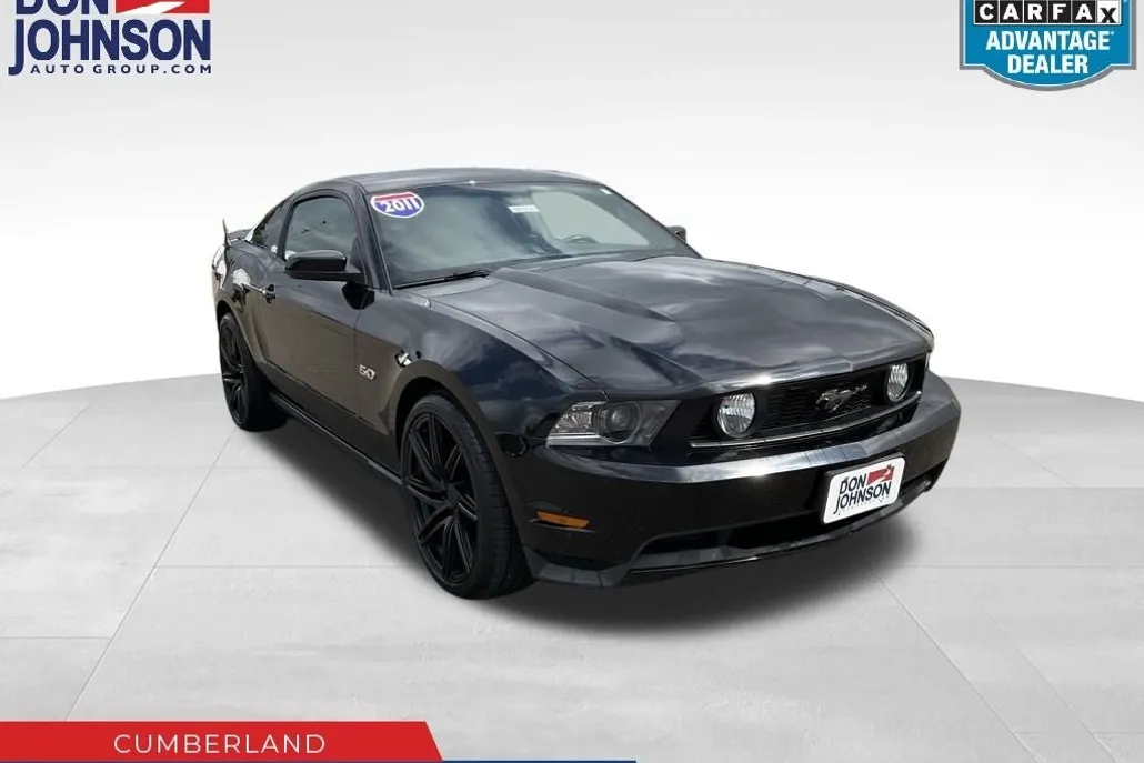 2011 Ford Mustang GT Premium photo 1