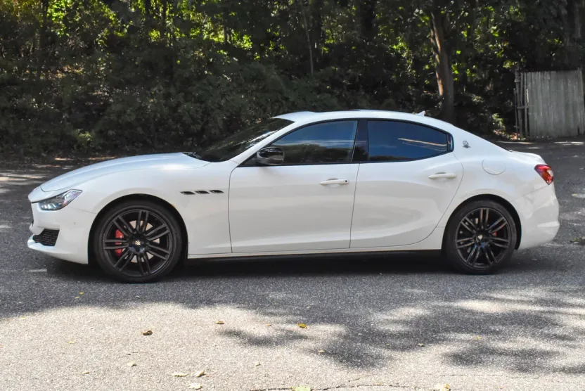 2019 Maserati Ghibli S photo 1
