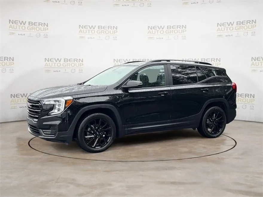 2023 Gmc Terrain SLE photo 1