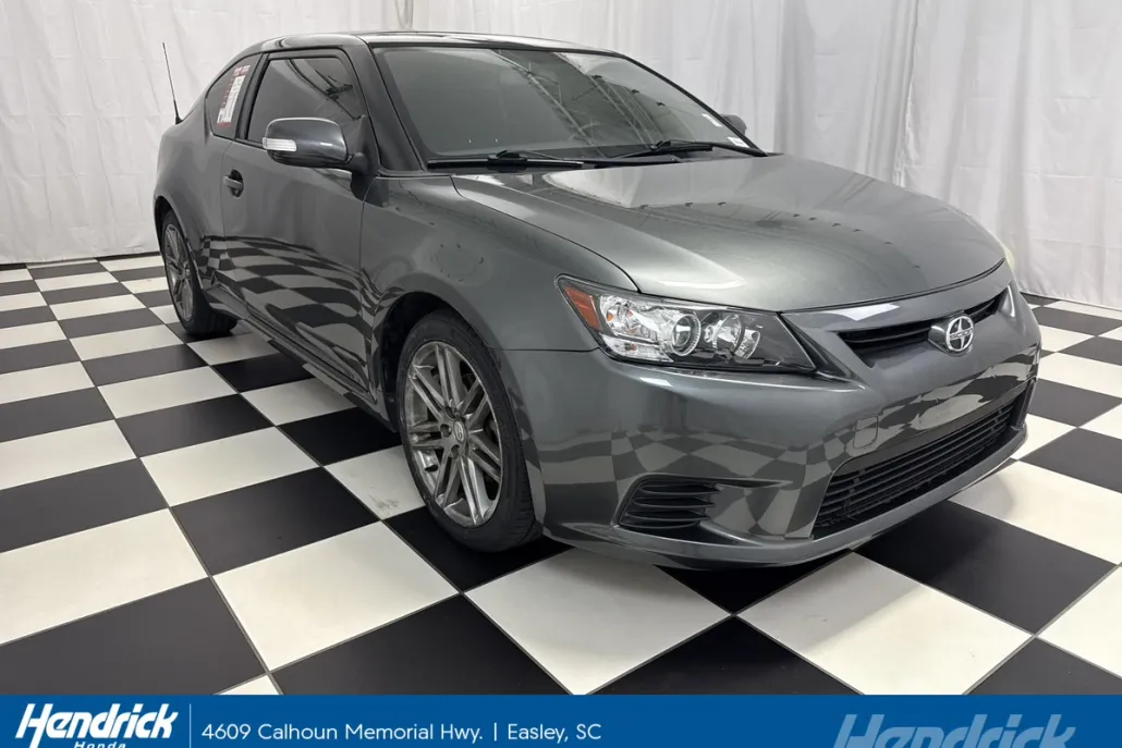 2013 Scion tC photo 1