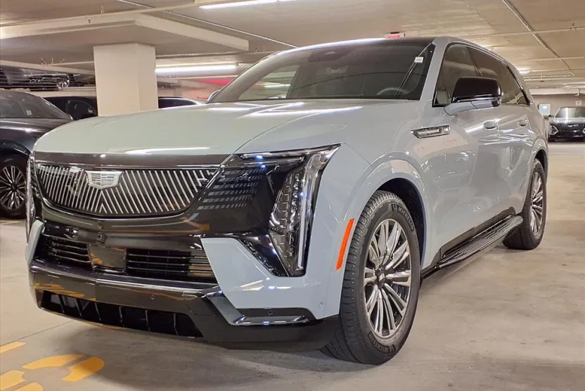 2026 Cadillac Escalade IQ Sport photo 1
