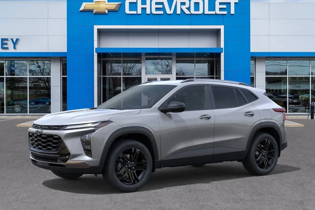 2025 Chevrolet Trax ACTIV photo 1