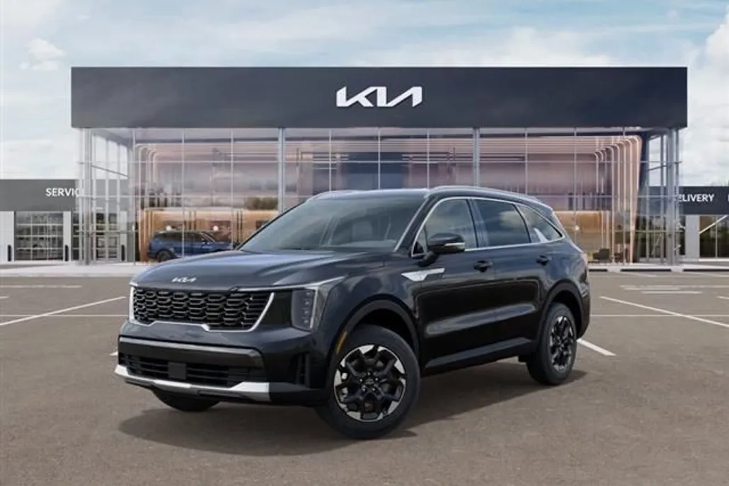 2025 Kia Sorento S photo 1