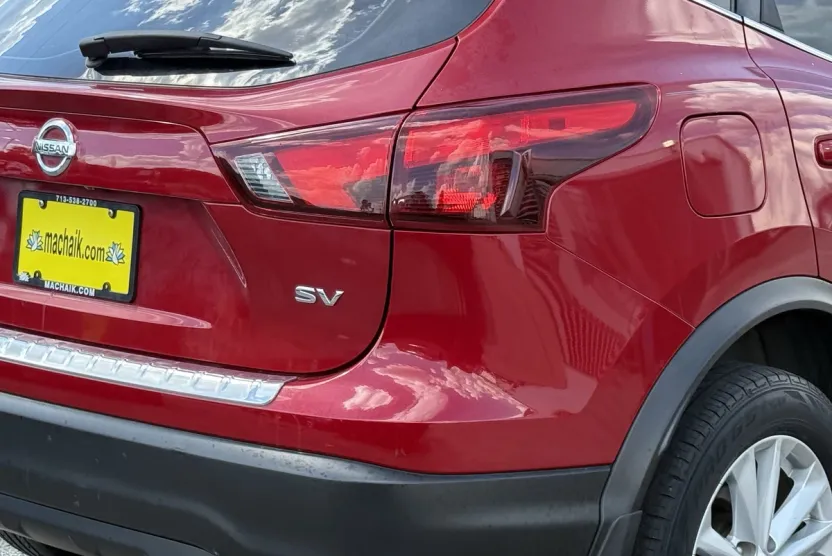 2017 Nissan Rogue Sport photo 1