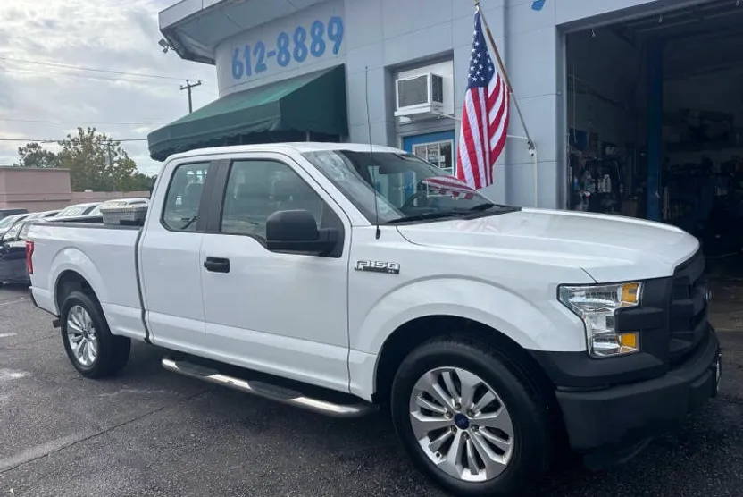 2016 Ford F-150 XL photo 1