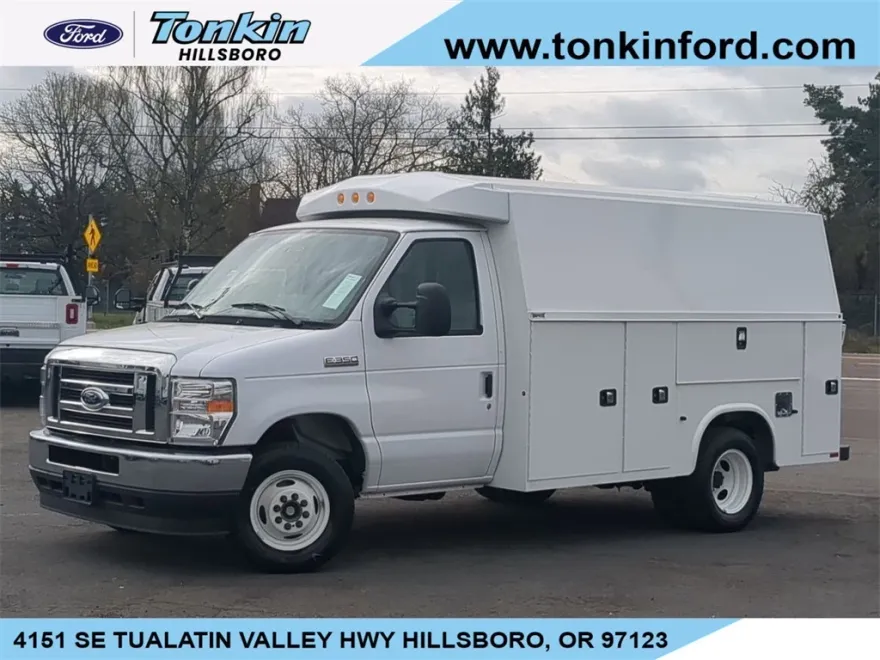 2024 Ford E-350 Base photo 1