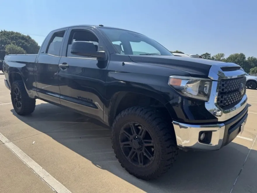 2019 Toyota Tundra SR5 Grade photo 1