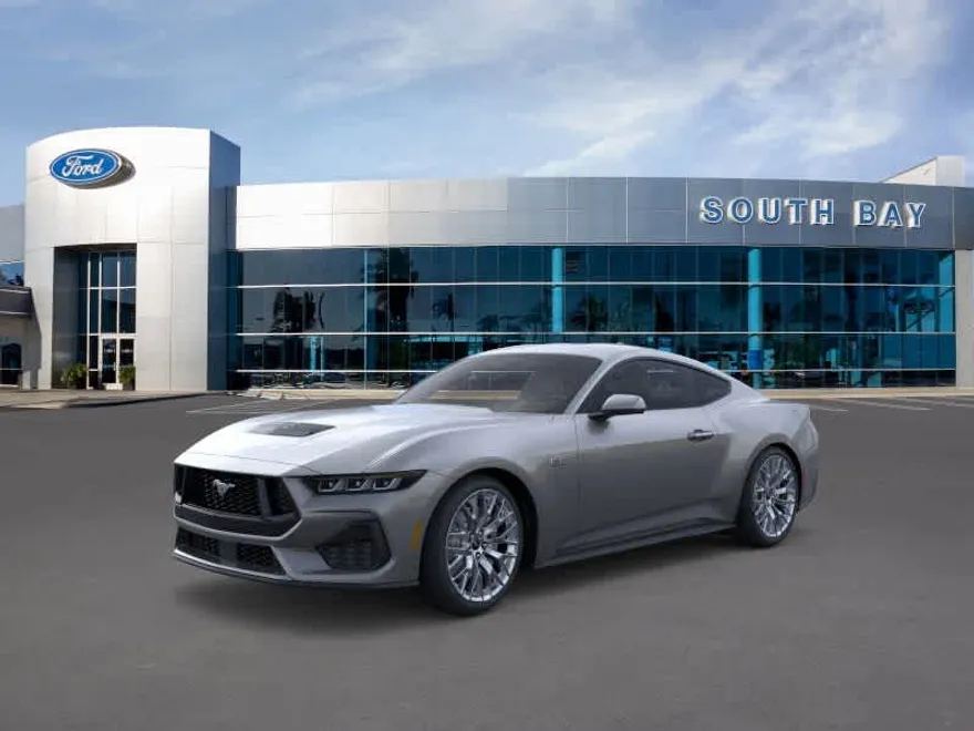 2025 Ford Mustang GT photo 1