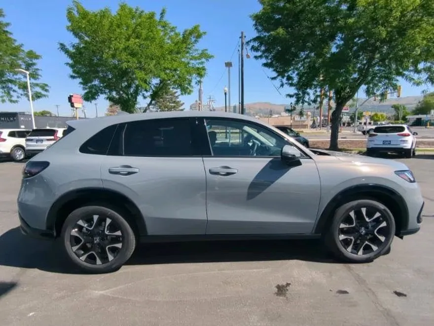 2026 Honda HR-V EX-L photo 1