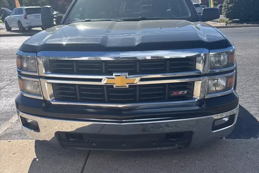 2014 Chevrolet Silverado 1500 LT photo 1