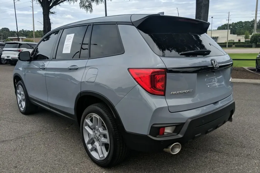 2024 Honda Passport EX-L photo 1